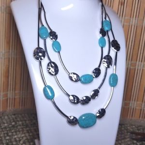 Silver Tone Howlite Necklace with Hammered Silver Beads